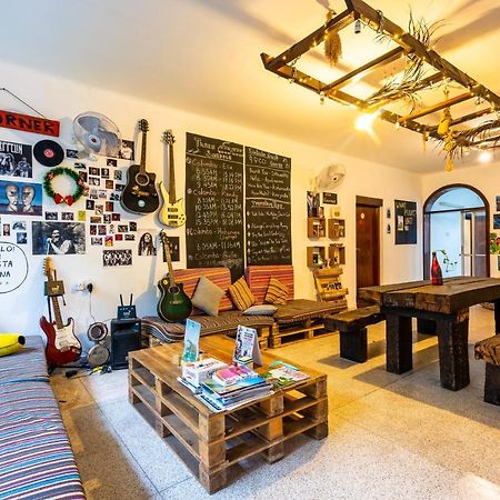 Groove House Hostelsコロンボ エクステリア 写真