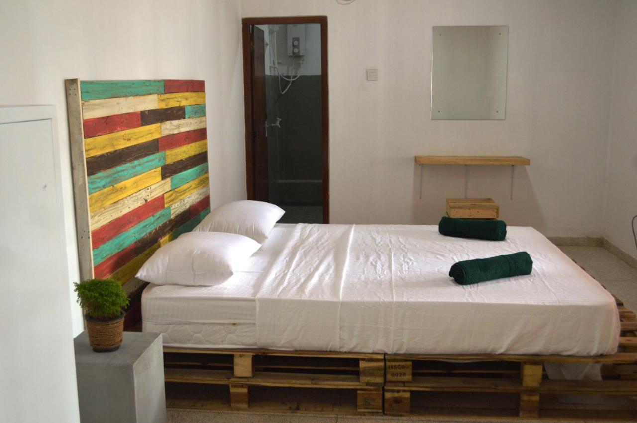 Groove House Hostelsコロンボ エクステリア 写真