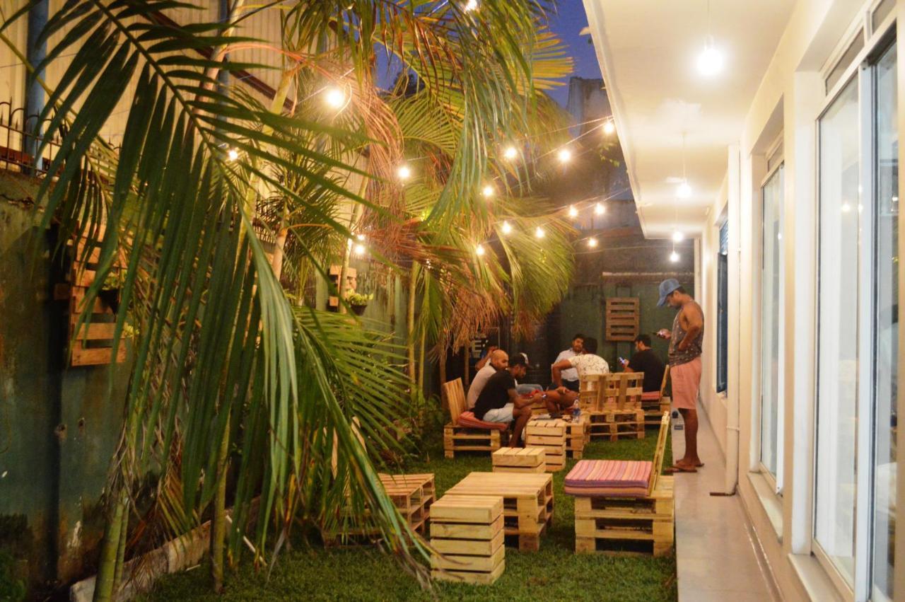 Groove House Hostelsコロンボ エクステリア 写真
