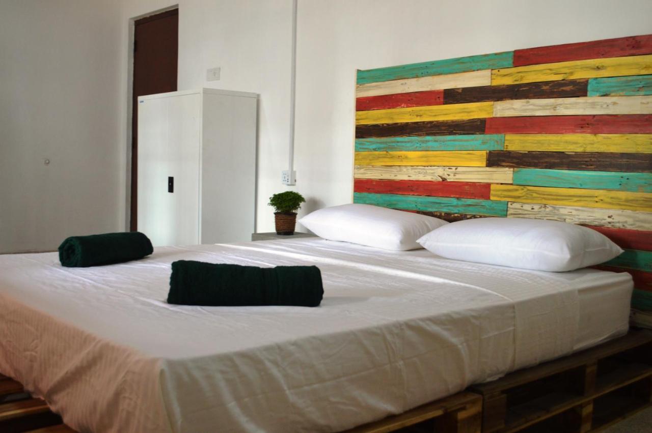 Groove House Hostelsコロンボ エクステリア 写真
