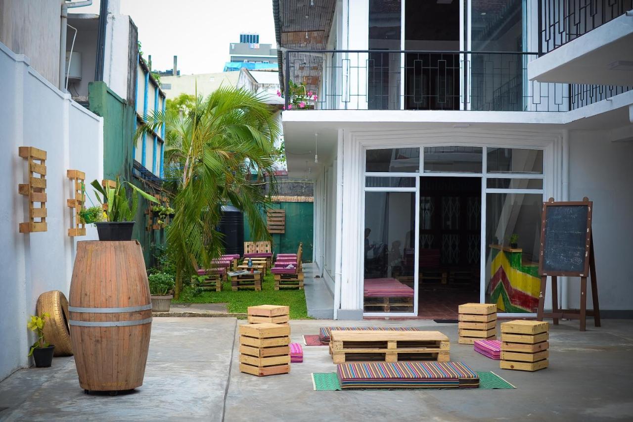 Groove House Hostelsコロンボ エクステリア 写真