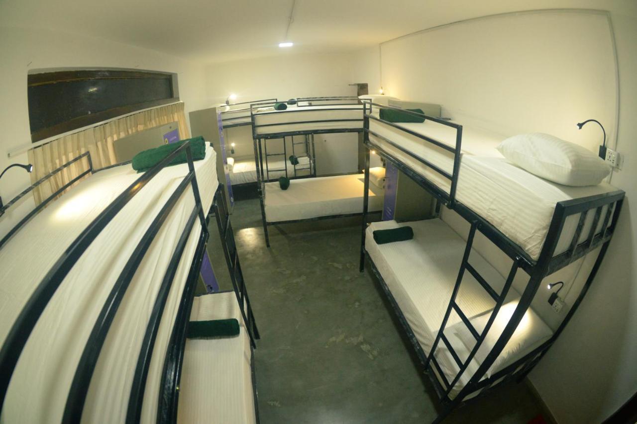 Groove House Hostelsコロンボ エクステリア 写真